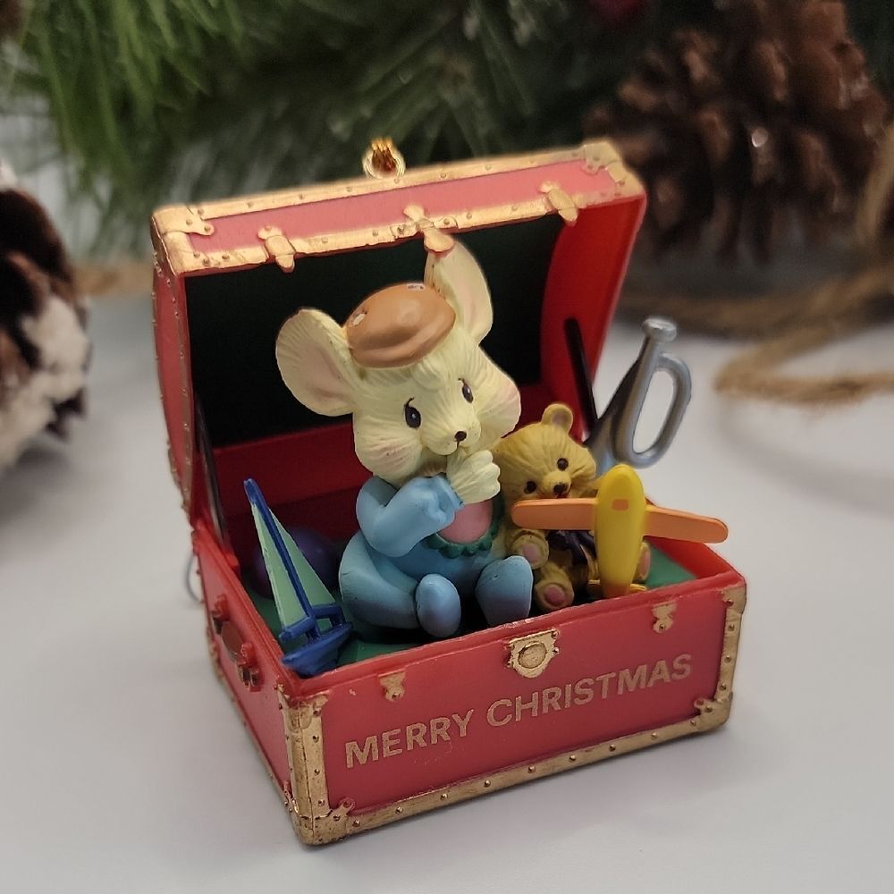 Christmas Baby Mouse In Toy Box Ornament Traditions Vintage 90s